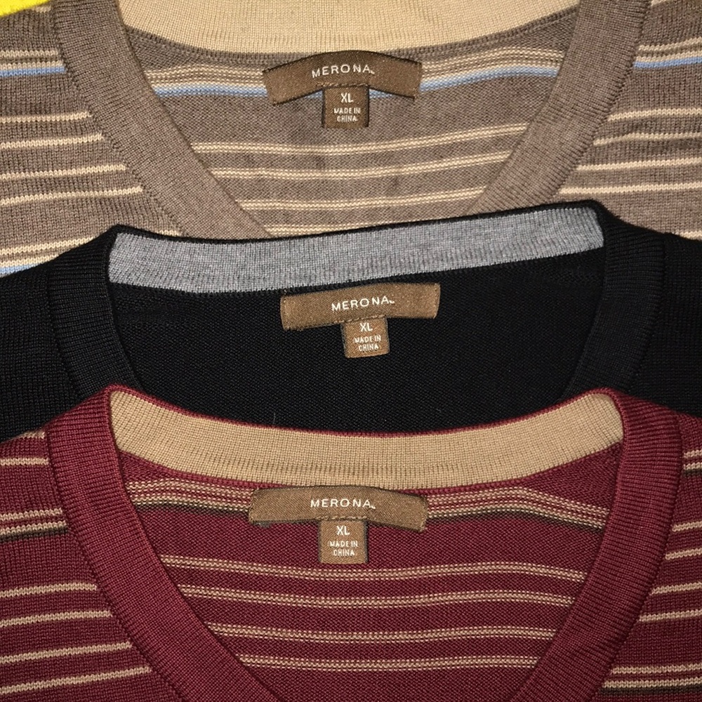 Merona V-necks Size XL $12each bundle 2 for $20